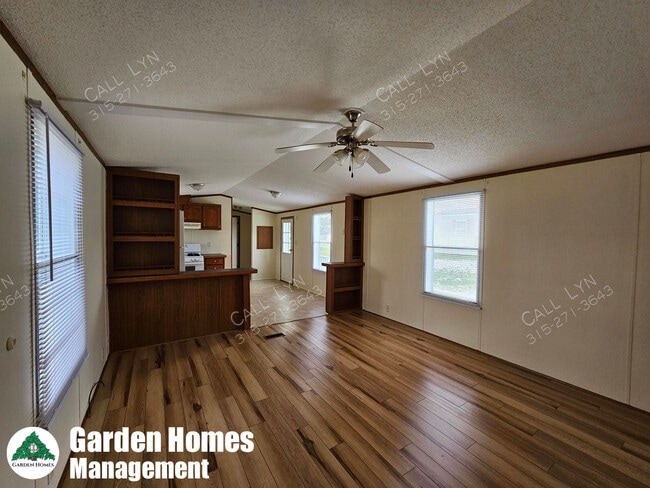 Building Photo - 60 Noble Ln