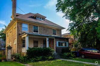 Building Photo - 1645 W Estes Ave