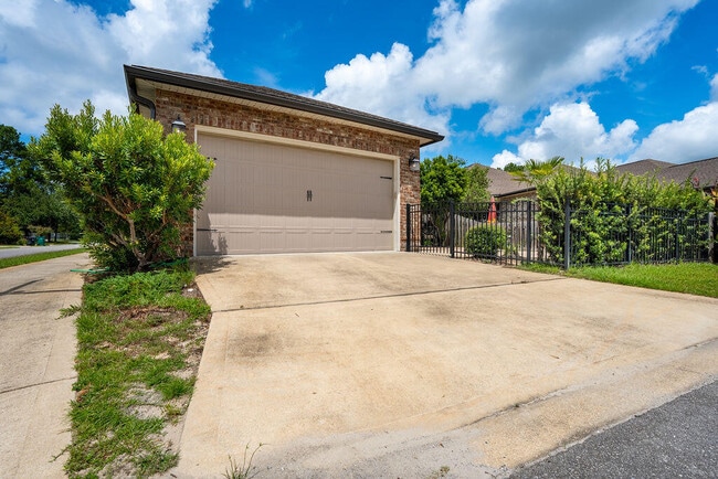 Building Photo - 8 Pintail Blvd