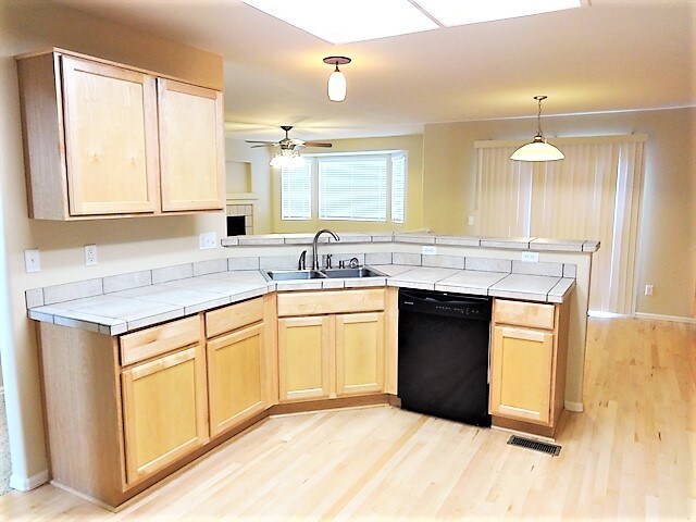 Foto del edificio - 3835 Aspen Hollow Ct