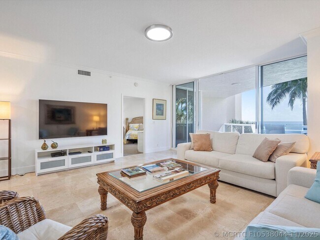 Foto del edificio - 3200 N Ocean Blvd