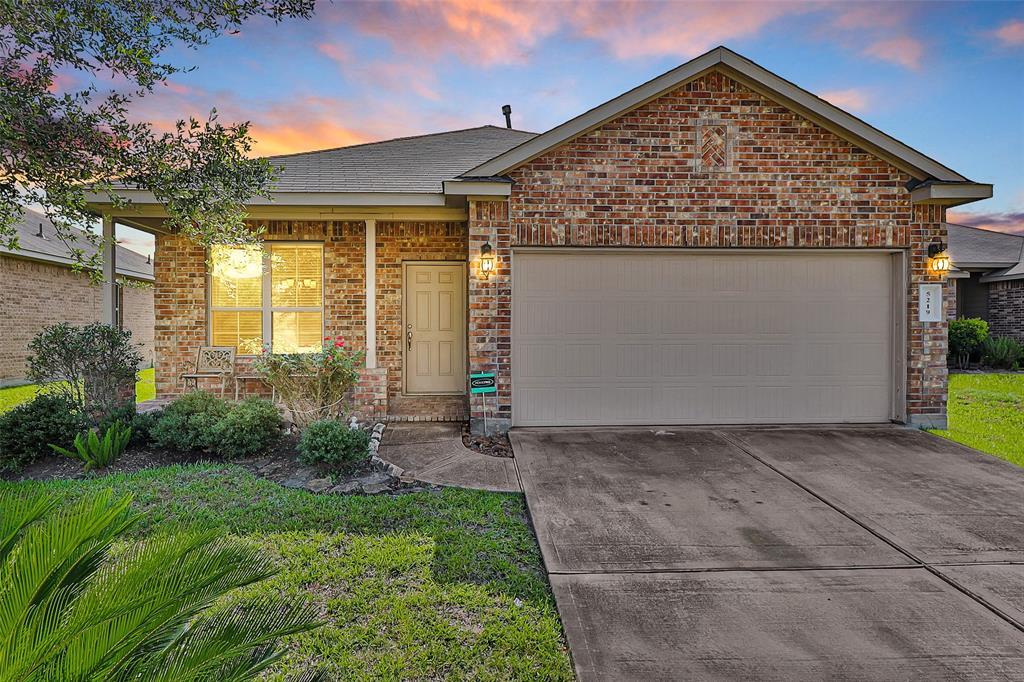 Foto principal - 5219 Rosehill Ridge Ct