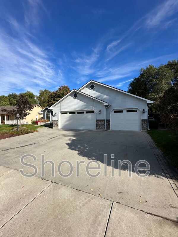 858 E Monarch St, Eagle, ID 83616 House Rental in Eagle, ID