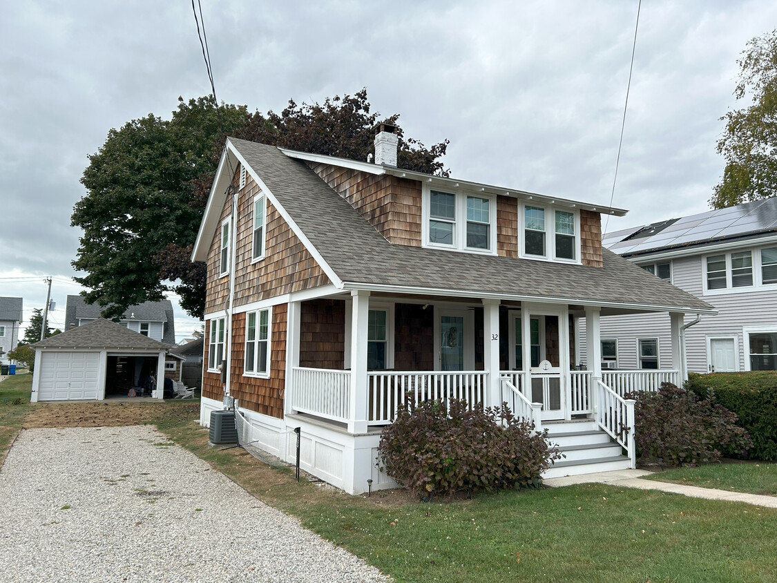 Primary Photo - 32 Highland Terrace