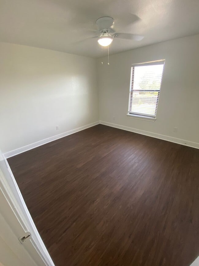 Building Photo - 105 Homonu Ct