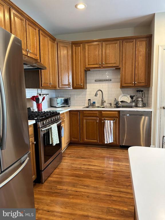 Foto del edificio - 8406 Bells Ridge Terrace