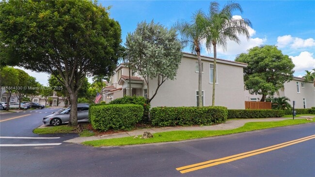 Foto del edificio - 5662 NW 112th Ct