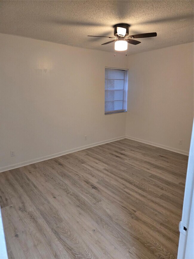 Foto del edificio - 8917 NW 28th Dr