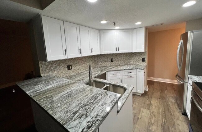 Foto del edificio - 1551 1st St S