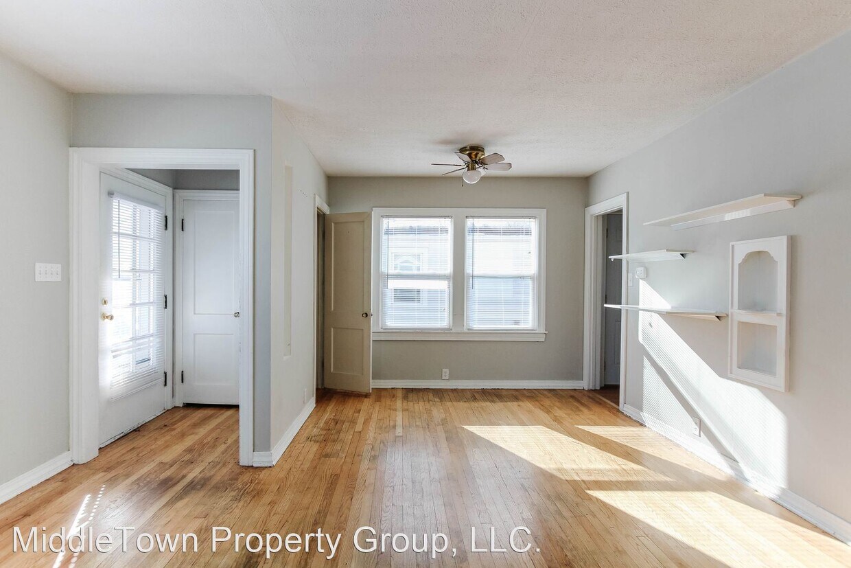 Primary Photo - 3 br, 1 bath House - 2309 N Maplewood Ave.