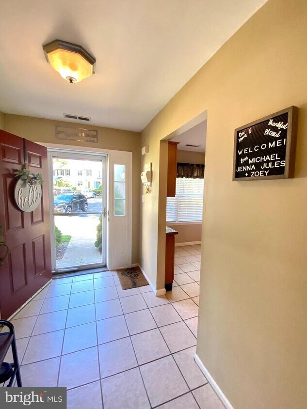 Foto principal - 249 Liberty Dr