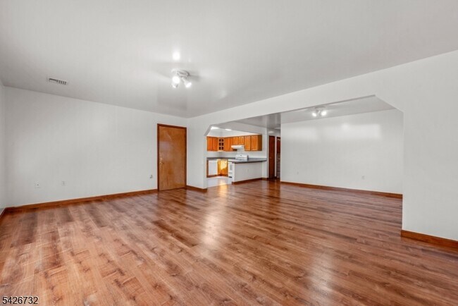 Foto del edificio - 937 Grove St