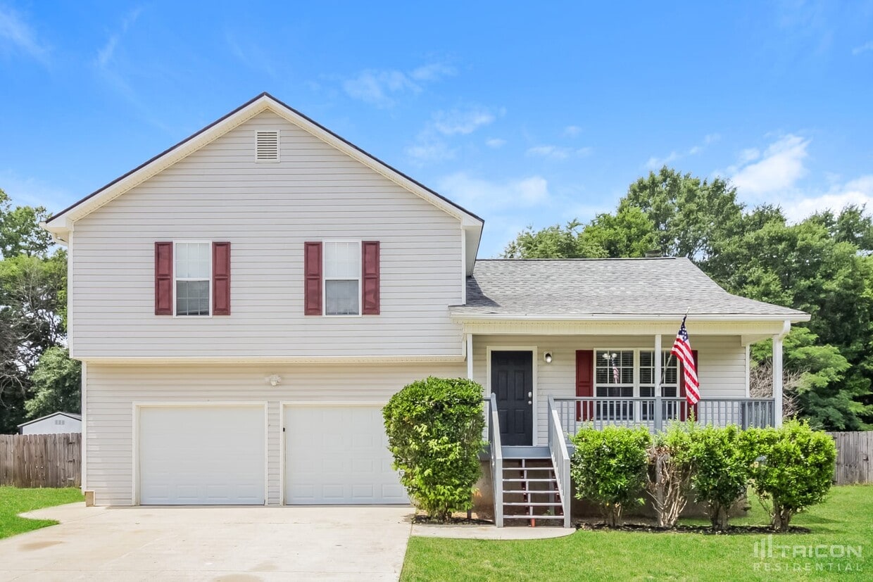 10 Magnolia Street Aragon GA House Rental in Aragon, GA