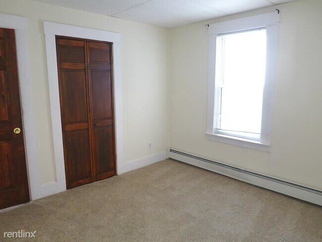 Building Photo - 1 br, 1 bath Apartment - 17 Bristol St