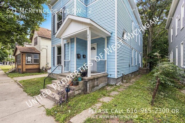 Foto del edificio - 621 Mc Reynolds Ave NW