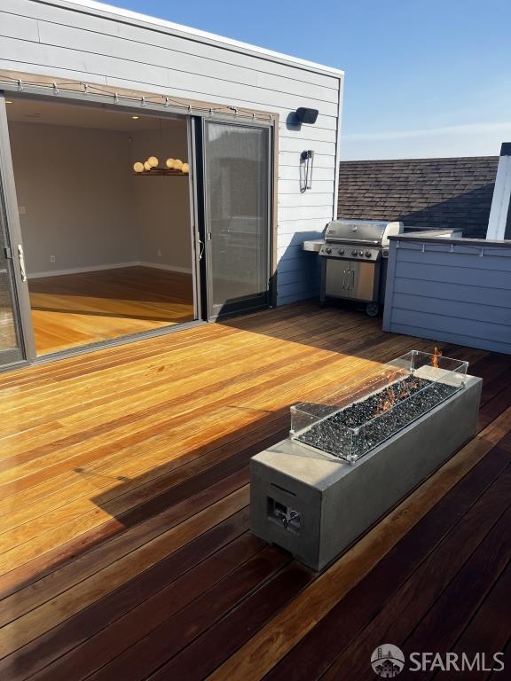 Building Photo - 28 Valley St