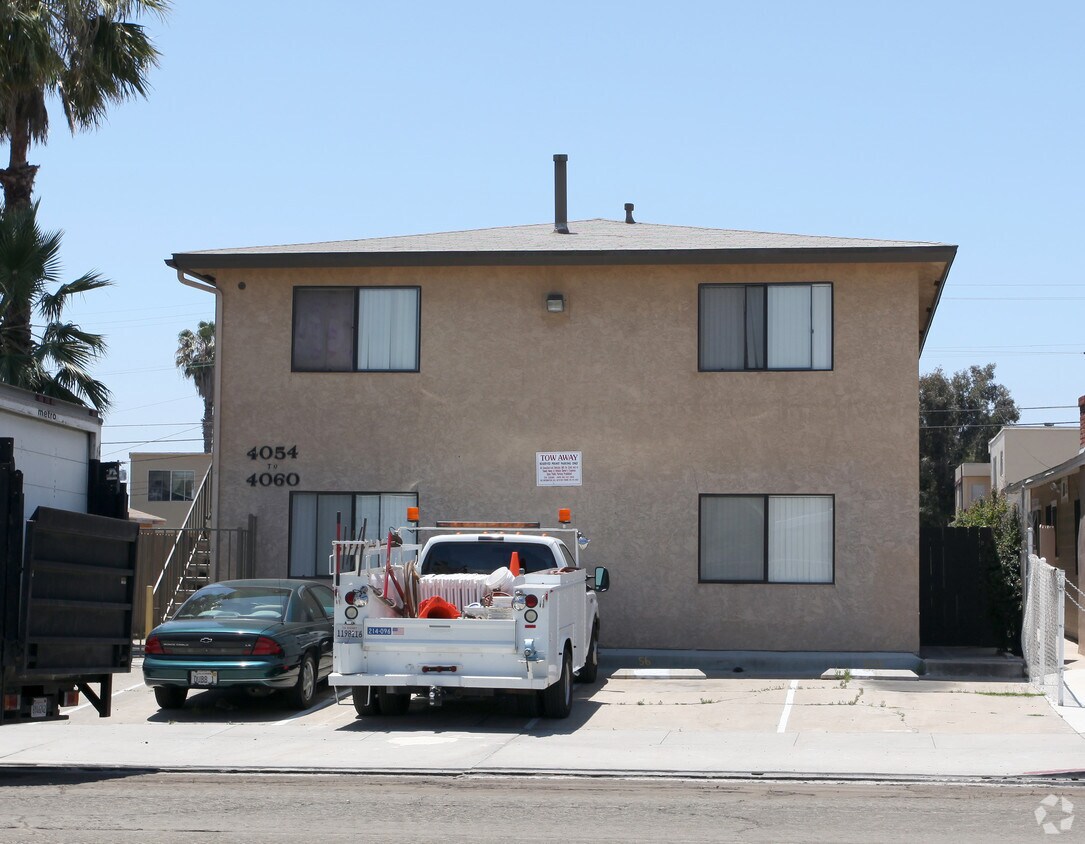 Foto del edificio - 4054-4060 Cherokee Ave