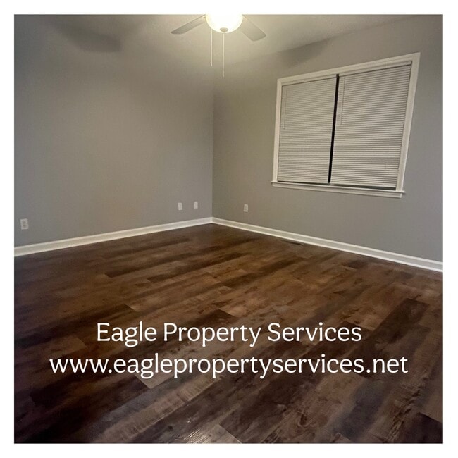 Building Photo - 16 Walker Rd