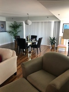Dining Room - 125 SW Jefferson Ave