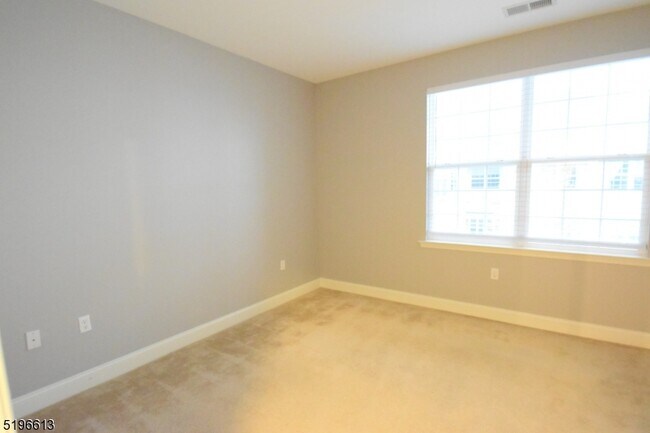 Building Photo - 5213 Sanctuary Boulevard