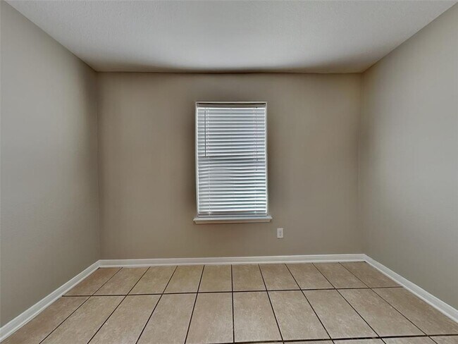 Building Photo - 4723 Arborvine Ct
