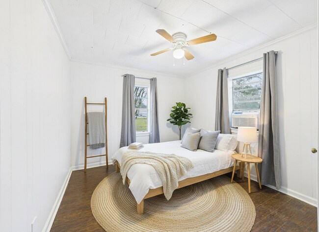 Foto del edificio - 9123 Cameron St