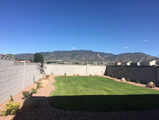 Foto del edificio - 2942 Gemini Meadows Lane