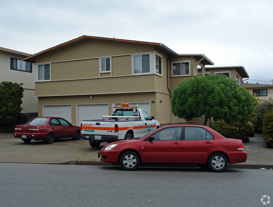 Primary Photo - 216 San Felipe Ave