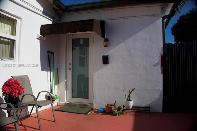 Foto del edificio - 4330 NW 203rd Terrace