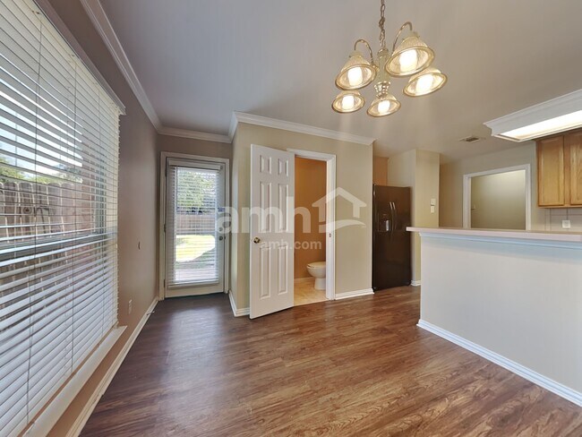 Building Photo - 3936 Braxton Ln