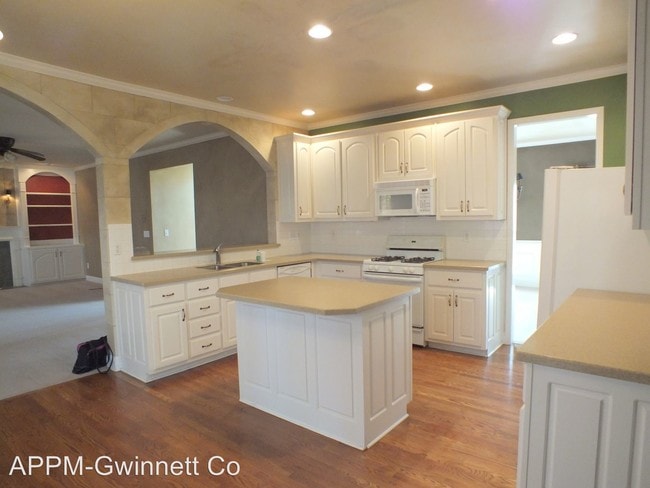 Building Photo - 1985 Bentbrooke Trl