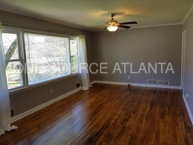 Foto del edificio - 2349 Perkerson Rd SW