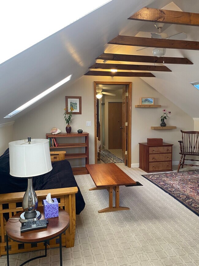 sala de estar 1 - 1418 Coler Rd