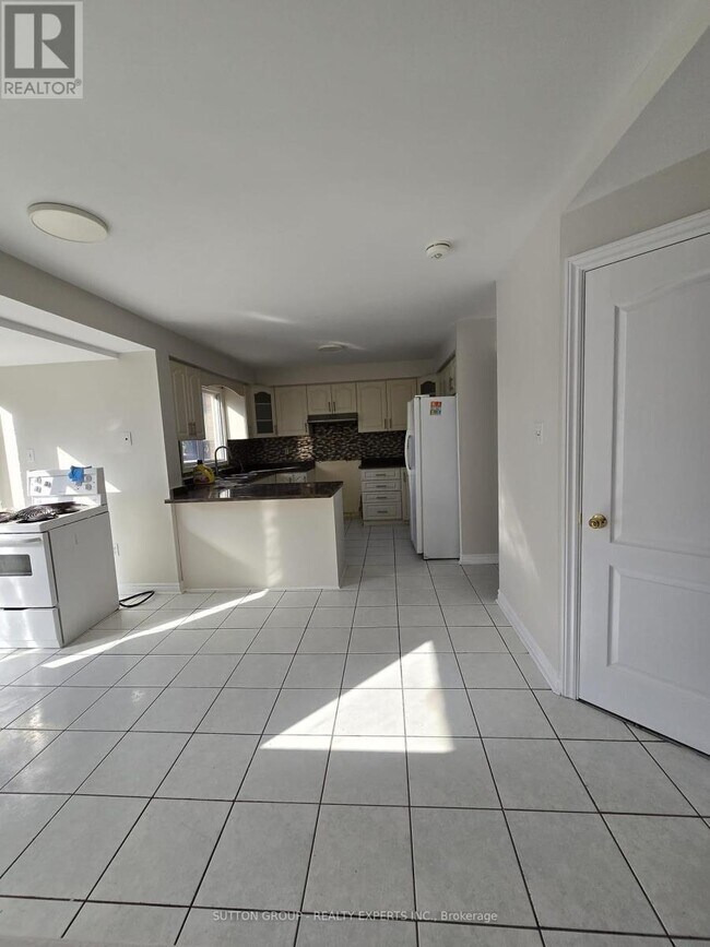 Photo du bâtiment - 135 Moffatt Ave