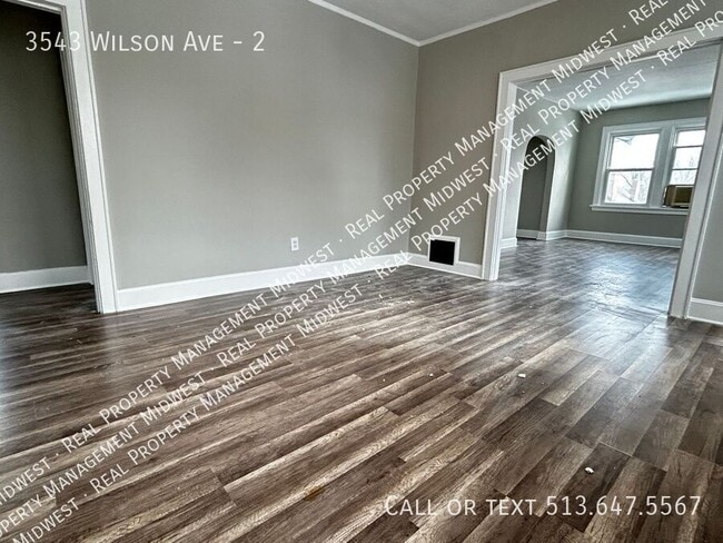 Foto del edificio - 3543 Wilson Ave