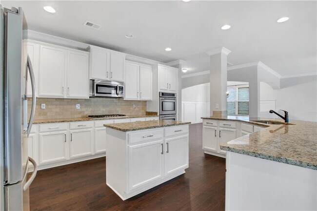 Building Photo - 1225 Polk Crossing