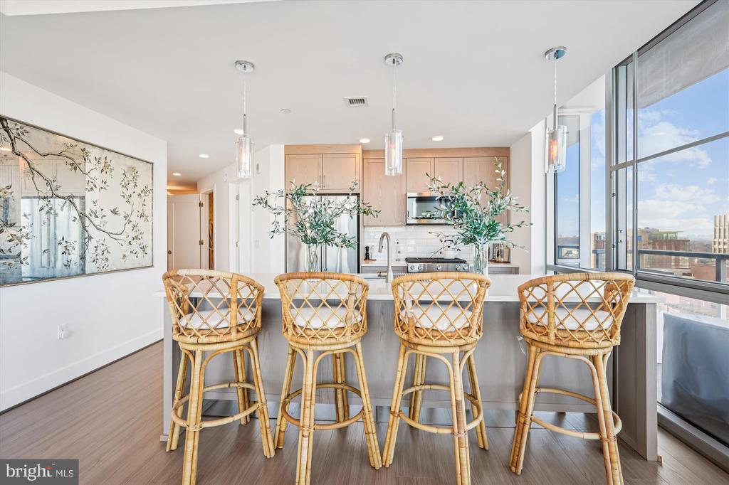 Foto principal - 930 Rose Ave