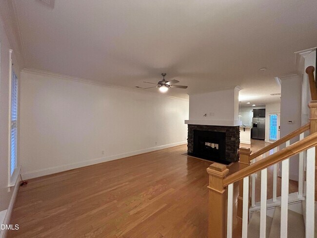 Foto del edificio - 1045 Philpott Dr