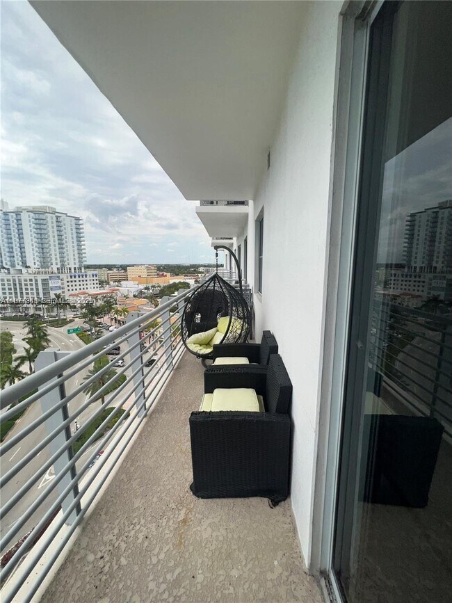 Foto del edificio - 1830 Radius Dr