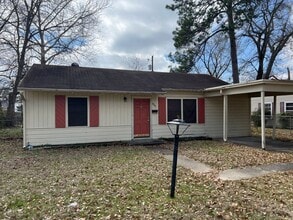 Building Photo - 2747 Rosemont St