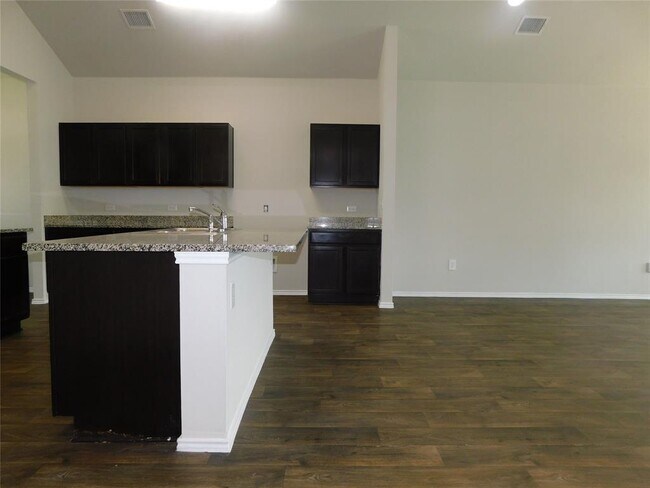 Building Photo - 13029 Brahmin Dr