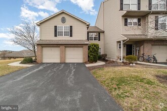 Building Photo - 117 Hawk Ct