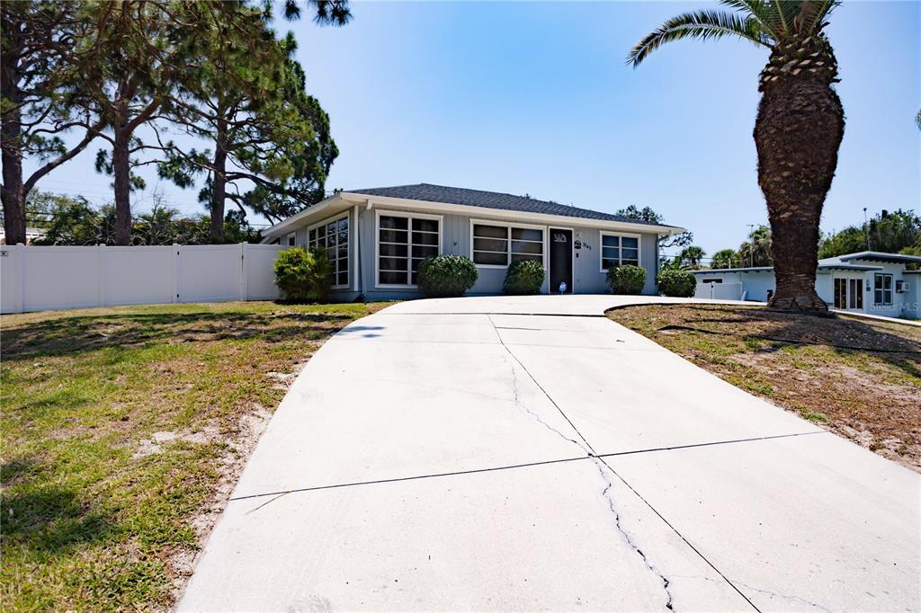 Foto principal - 1545 Lemon Bay Dr