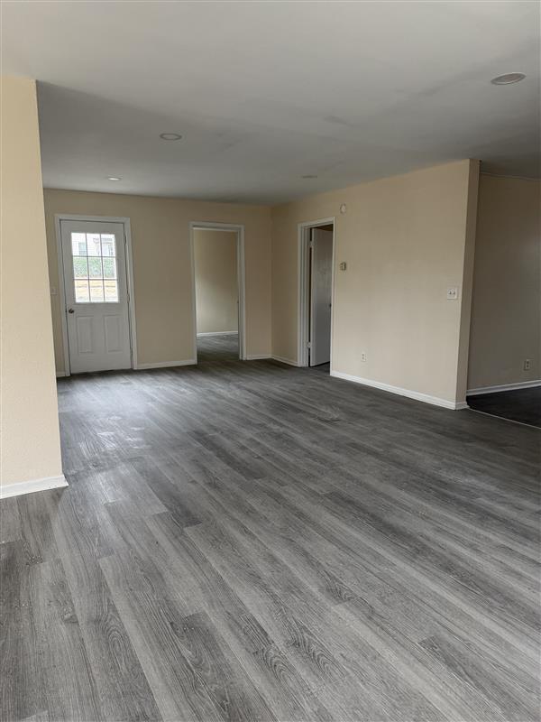 Foto del edificio - 458 S Float Ave