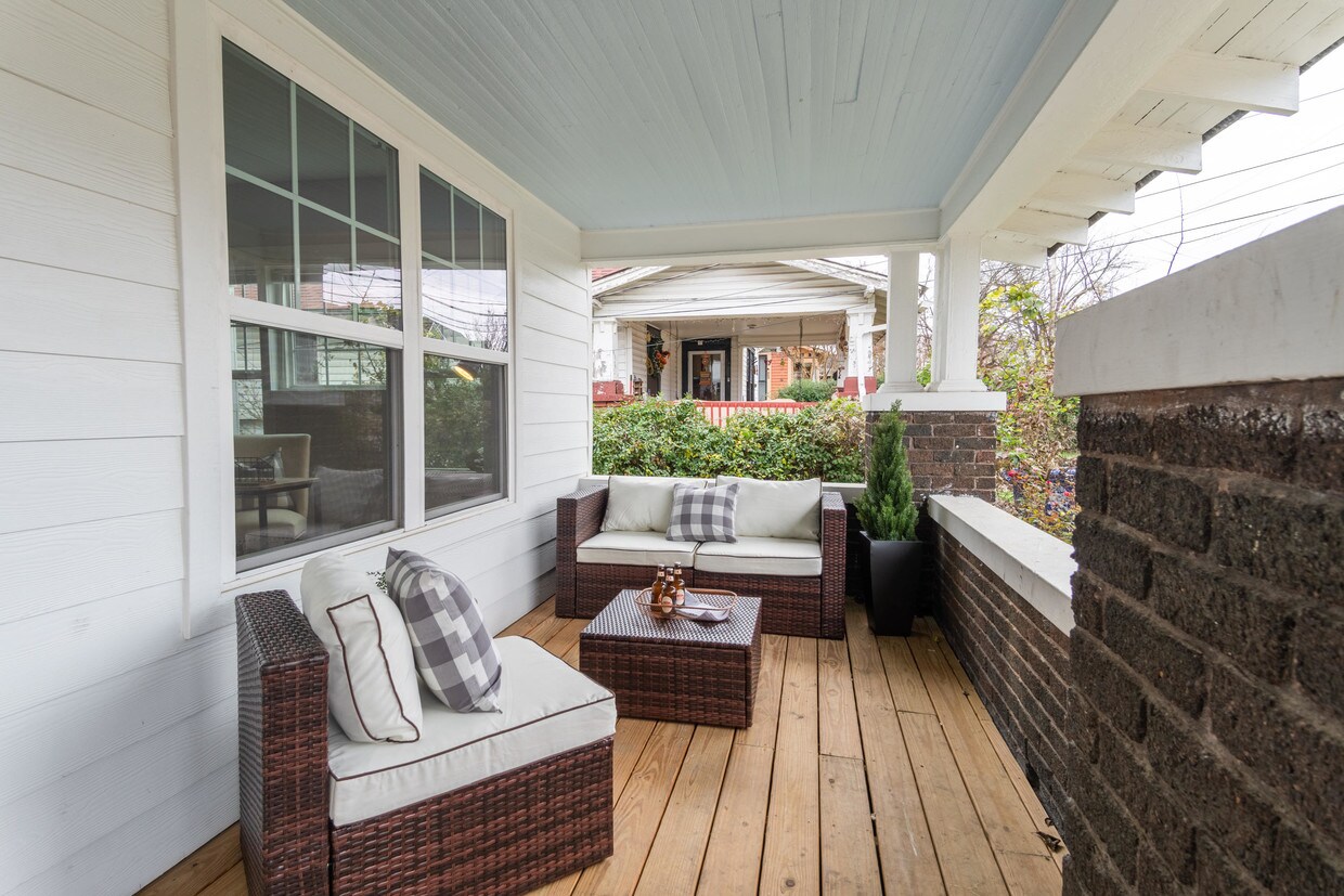 Foto principal - 706 S Greenwood Ave