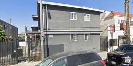 Building Photo - 2517 W 54th St