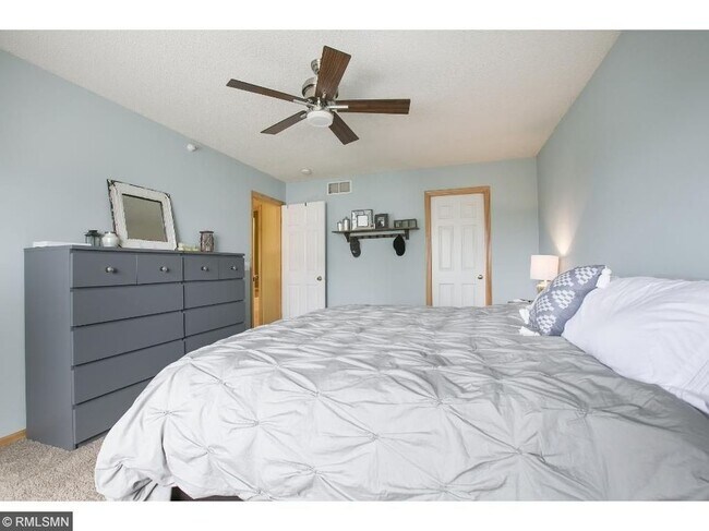 Foto del edificio - 17647 Hackberry Ct