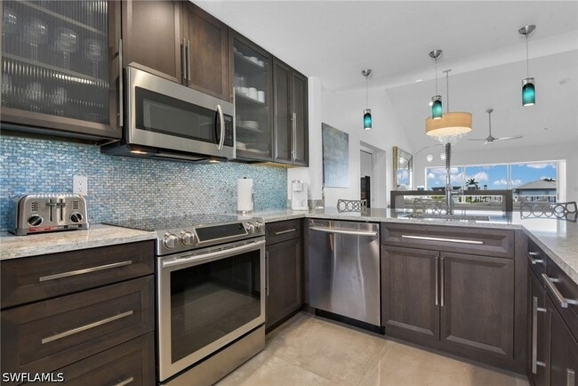 Building Photo - 10684 Gulf Shore Dr