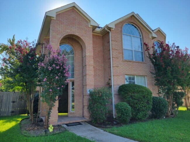 Foto del edificio - *****3 BEDROOM HOME IN PLANO***** CUSTER CREEK ESTATES****