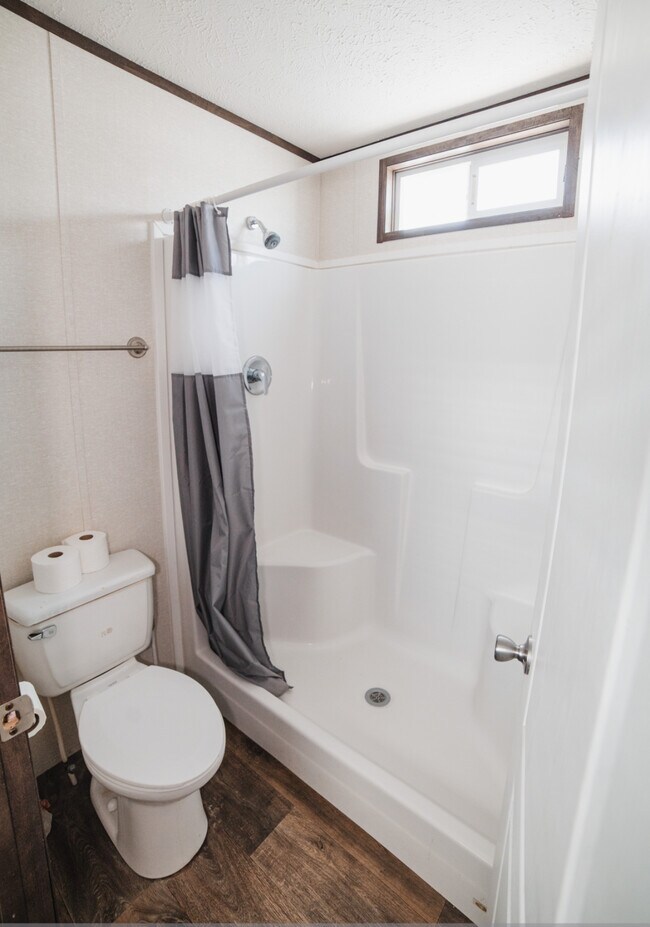 Building Photo - 36 Herring Rd